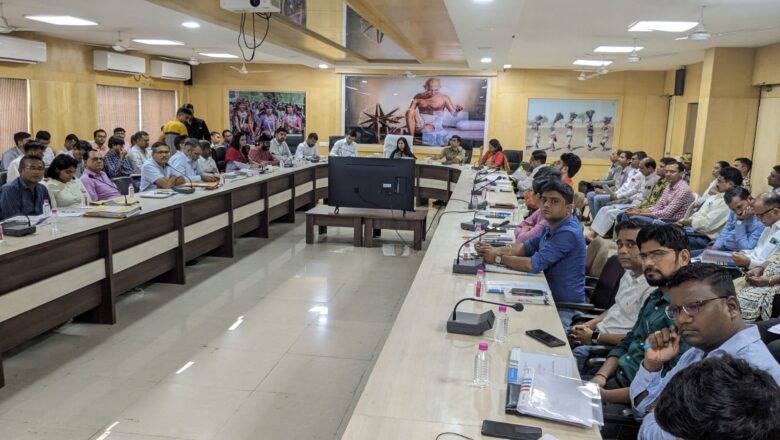 જિલ્લા સંકલન સહ ફરિયાદ નિવારણ સમિતિની જુલાઈ-૨૦૨૩ની બેઠક યોજાઇ