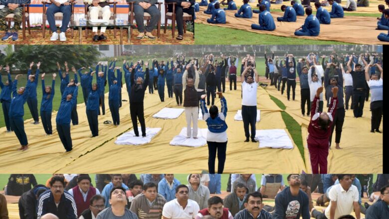 આણંદ અમુલ ડેરી ખાતે સૂર્ય નમસ્કાર કાર્યક્રમ યોજાયો