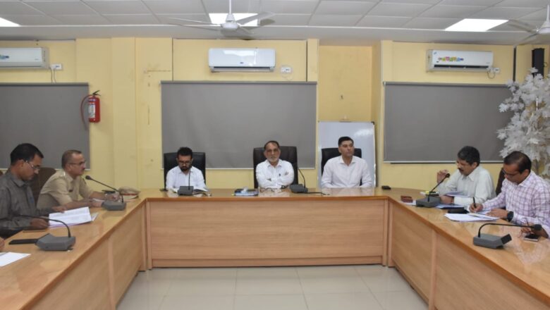 ડાંગ જિલ્લામાં ‘મેગા લીગલ સર્વિસ કેમ્પ’ ના આયોજન સંદર્ભે યોજાઇ બેઠક