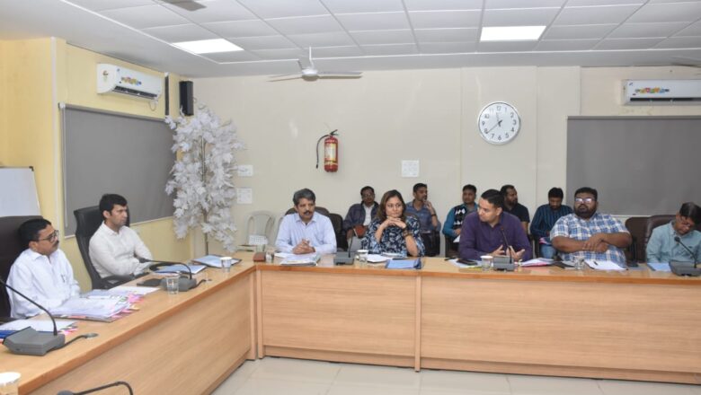 ડાંગ જિલ્લા સંકલન-વ-ફરિયાદ સમિતિની બેઠક યોજાઇ