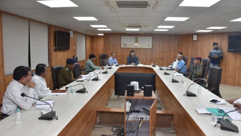 સશસ્ત્ર સેના ધ્વજ દિન ભંડોળ સમિતિની કલેકટર કચેરી ભુજ ખાતે બેઠક યોજાઇ