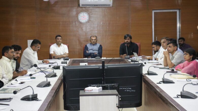 તાલાલાના માધુપુર ખાતે કલેકટર દિગ્વિજયસિંહ જાડેજાની અધ્યક્ષતામાં પ્રાકૃતિક કૃષિ પરિસંવાદ યોજાયો