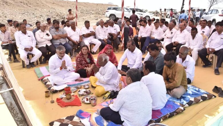 કેબીનેટ મંત્રી મુળુભાઈ બેરાએ ઝાંખર રેકલેમેશન સ્કીમ રીનોવેશનના કામનું ખાતમુહુર્ત કર્યું