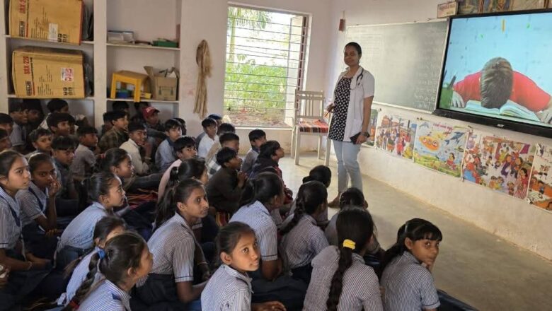 શાંતિનિકેતન હાઈસ્કુલ ખાખરીયા ખાતે યોજાયેલ સ્કુલ હેલ્થ પ્રોગ્રામની જિલ્લા વિકાસ અધિકારીએ લીધી મુલાકાત