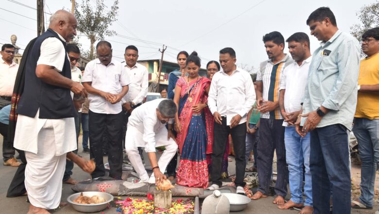 આદિજાતિ વિકાસ મંત્રી નરેશભાઈ પટેલના હસ્તે નવસારીના વિવિધ તાલુકામાં રૂ.૮.૧૧ કરોડના વિકાસ કાર્યોનું ખાતમુહૂર્ત