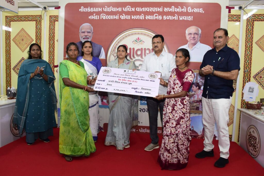 નર્મદા જિલ્લાના પોઈચા સ્થિત નીલકંઠધામમાં ‘શ્રાવણોત્સવ’નો ભવ્ય પ્રારંભ!